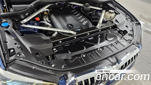 BMW X5 2021 — photo 6