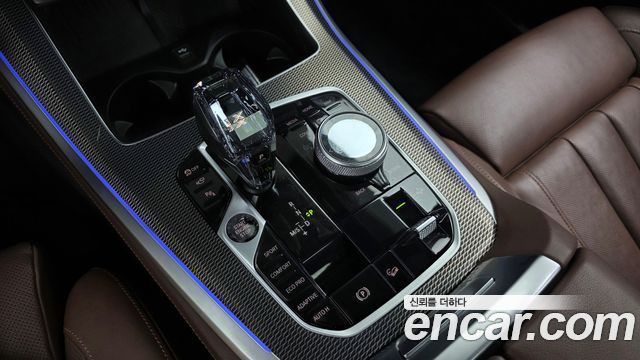 BMW X5 2021 — photo 9