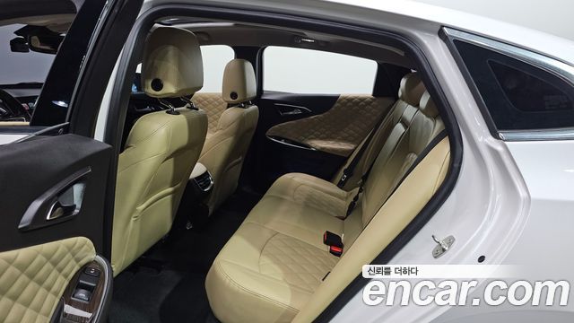 Chevrolet Korea Malibu 2017 — photo 12