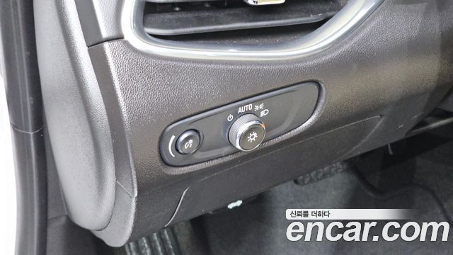 Chevrolet Korea Malibu 2017 — photo 14