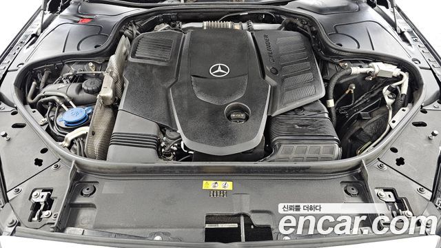 Mercedes-Benz S-Class 2019 — photo 6