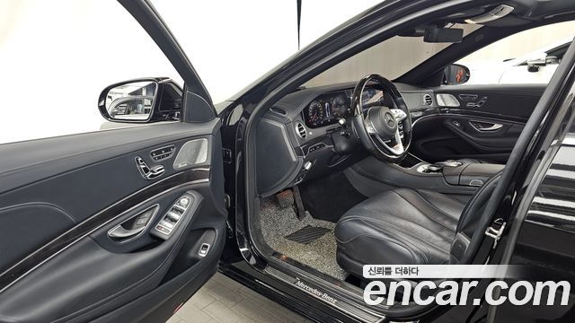 Mercedes-Benz S-Class 2019 — photo 13