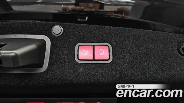 Mercedes-Benz S-Class 2019 — photo 30