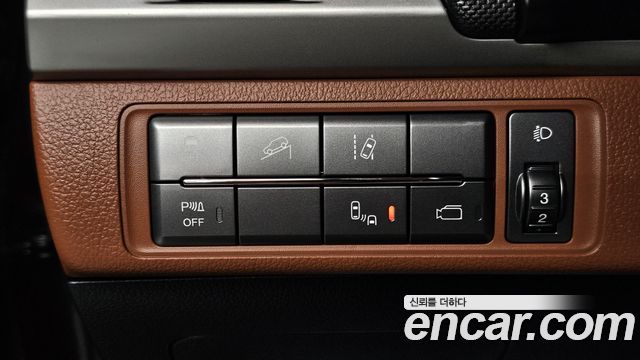 KG Mobility Rexton 2019 — photo 20