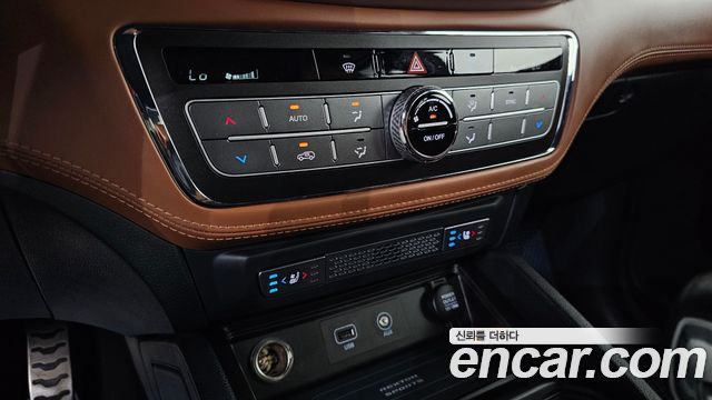 KG Mobility Rexton 2019 — photo 26