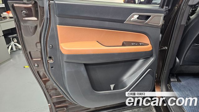 KG Mobility Rexton 2019 — photo 15