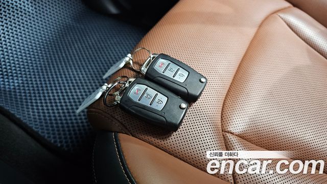 KG Mobility Rexton 2019 — photo 28