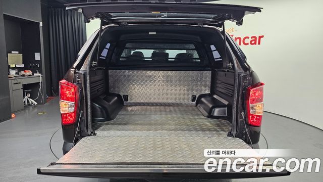 KG Mobility Rexton 2019 — photo 31