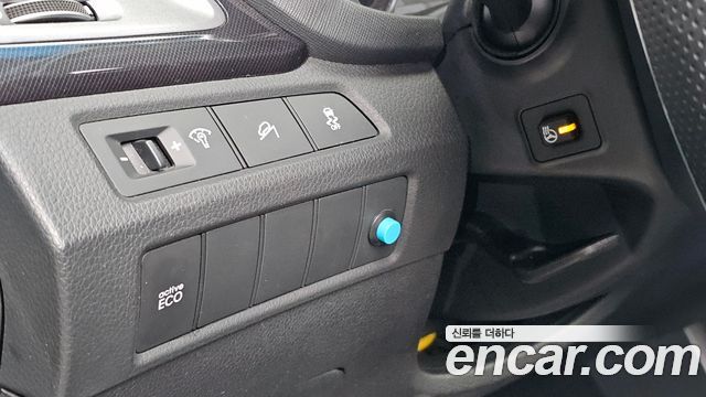 Hyundai Santafe 2015 — photo 13