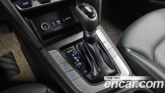 Hyundai AVANTE 2019 — photo 9