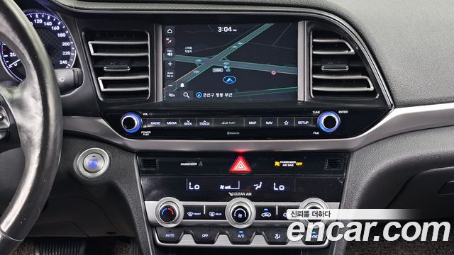 Hyundai AVANTE 2019 — photo 14