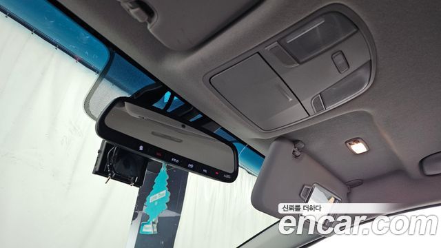 Hyundai AVANTE 2019 — photo 18