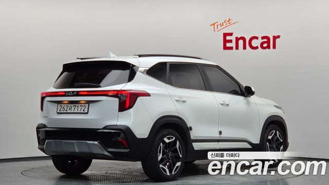 Kia Seltos 2023 — photo 2