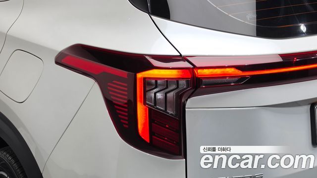 Kia Seltos 2023 — photo 9