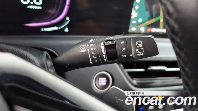 Kia Seltos 2023 — photo 28