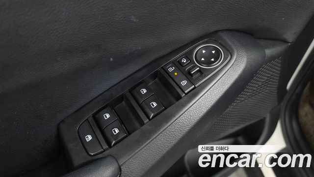 Kia Seltos 2023 — photo 29