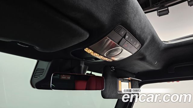 Mercedes-Benz G-Class 2023 — photo 22