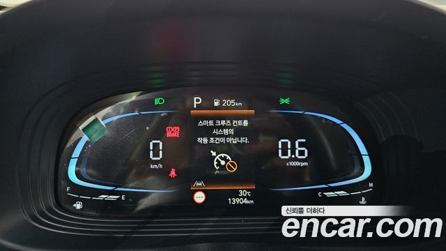 Hyundai Venue 2024 — photo 11