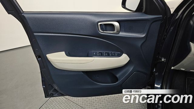 Hyundai Venue 2024 — photo 14