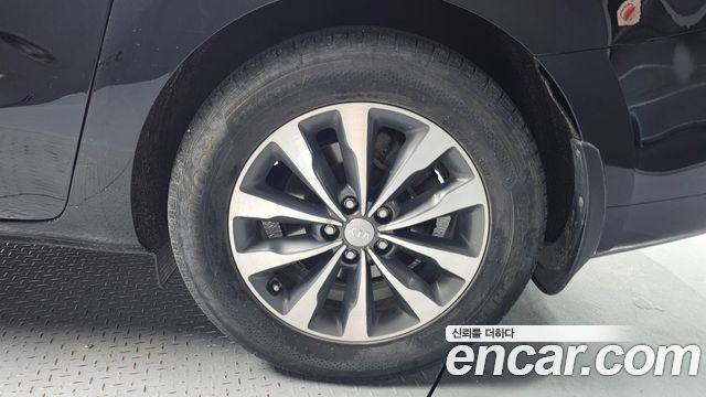 Kia Canival 2016 — photo 5