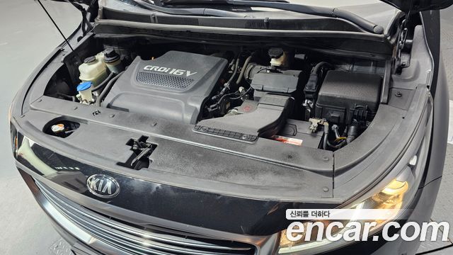 Kia Canival 2016 — photo 6