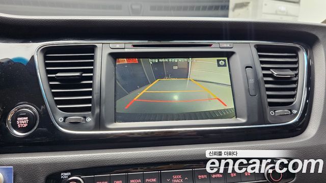 Kia Canival 2016 — photo 21