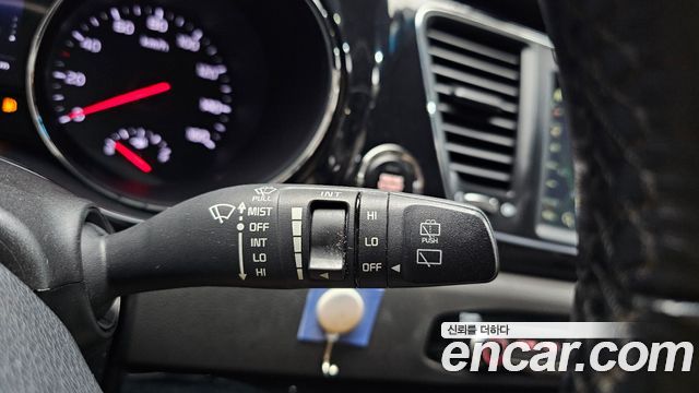 Kia Canival 2016 — photo 30
