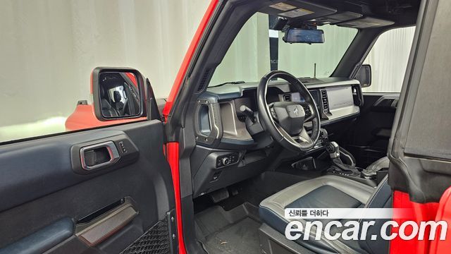 Ford Bronco 2023 — photo 13