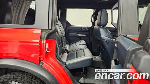 Ford Bronco 2023 — photo 18