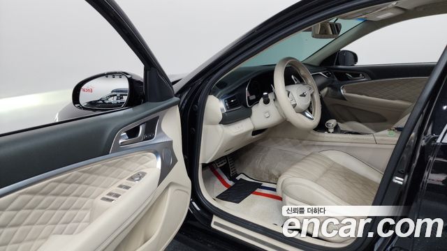 Genesis G70 2022 — photo 10
