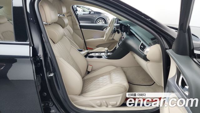 Genesis G70 2022 — photo 11