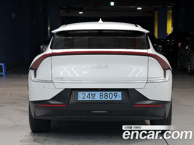 Kia EV6 2022 — photo 3