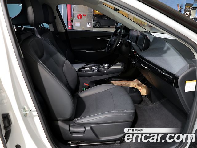 Kia EV6 2022 — photo 8