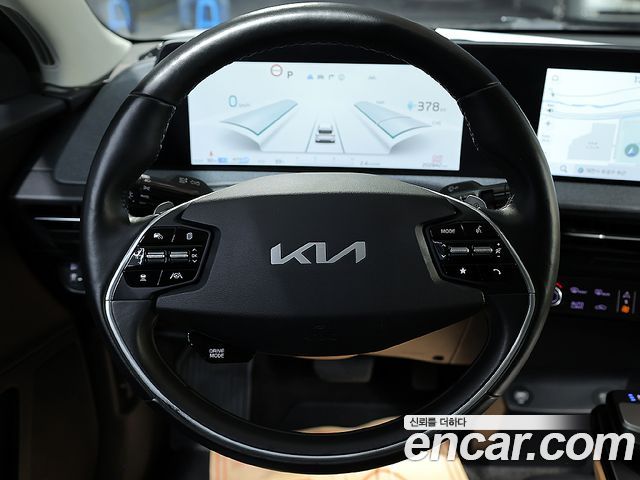 Kia EV6 2022 — photo 10
