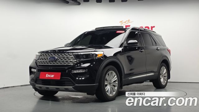 Ford Explorer 2022 — photo 32