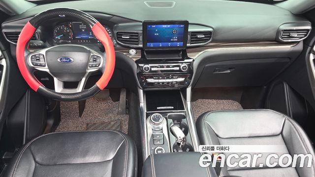 Ford Explorer 2022 — photo 10