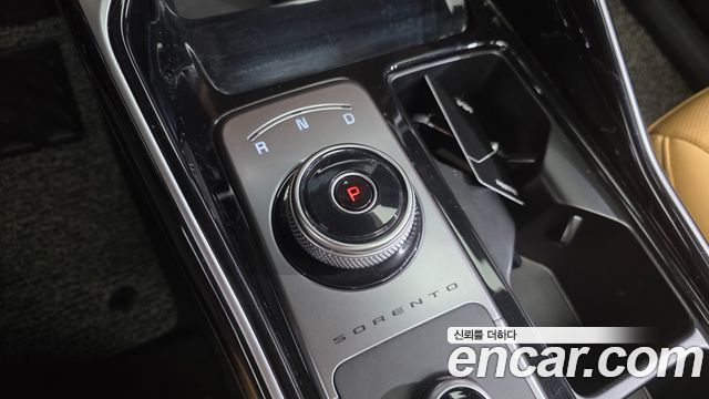 Kia Sorento 2022 — photo 12