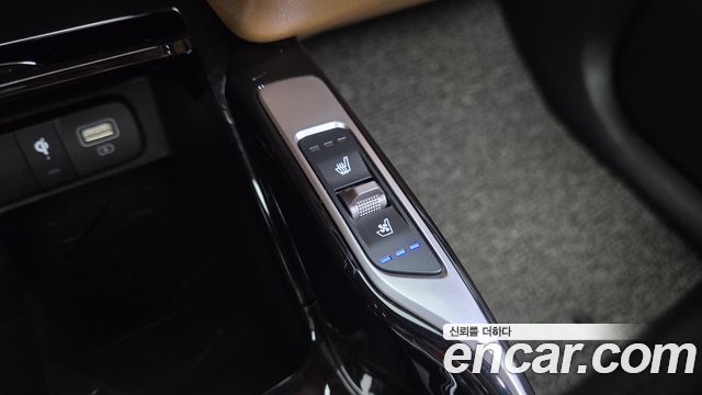 Kia Sorento 2022 — photo 19