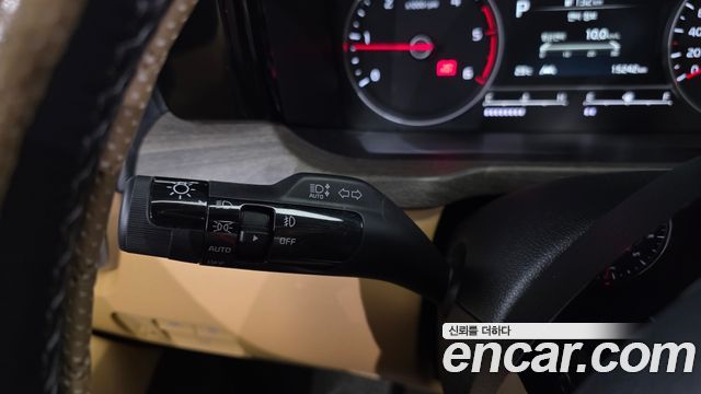 Kia Sorento 2022 — photo 32