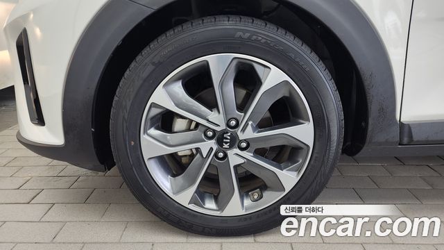 Kia Stonic 2019 — photo 5