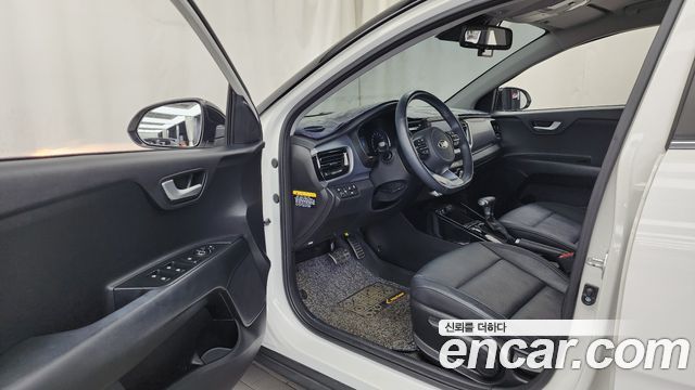 Kia Stonic 2019 — photo 13