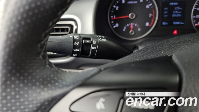 Kia Stonic 2019 — photo 24