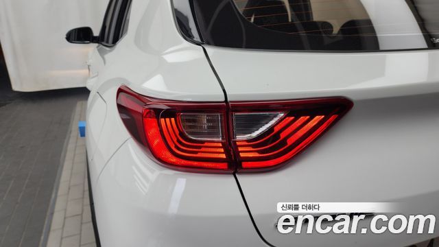 Kia Stonic 2019 — photo 9