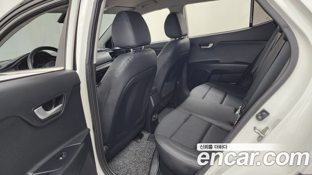 Kia Stonic 2019 — photo 16