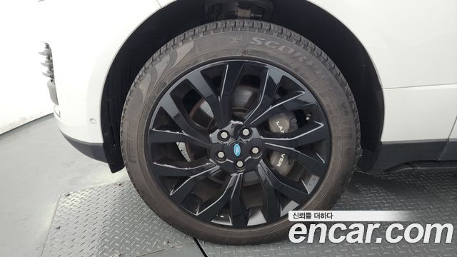 Land Rover Range Rover 2022 — photo 5