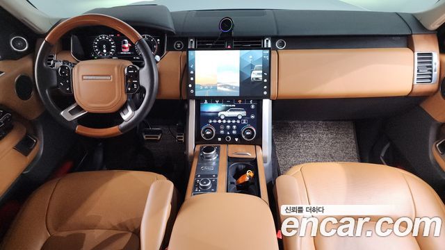 Land Rover Range Rover 2022 — photo 7