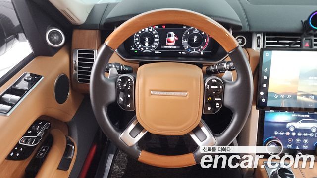 Land Rover Range Rover 2022 — photo 15