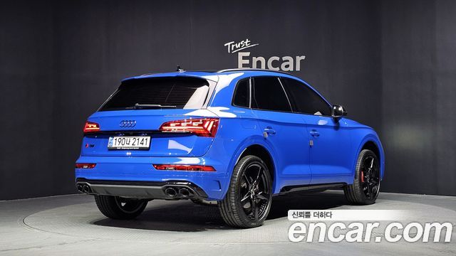 Audi SQ5 2023 — photo 2