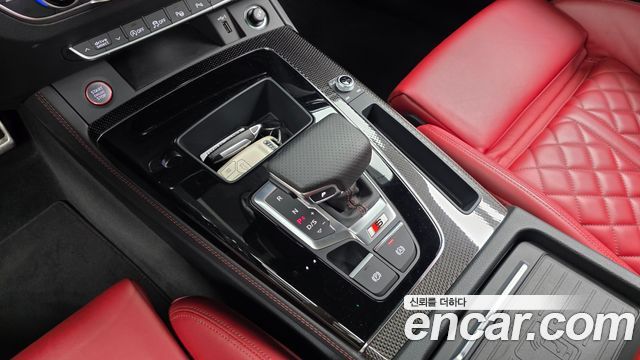 Audi SQ5 2023 — photo 12