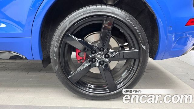 Audi SQ5 2023 — photo 7